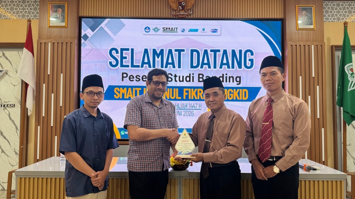 Al Irsyad Al Islamiyyah Purwokerto Jadi Rujukan Pengelolaan SDM dan Prestasi, Terima Kunjungan Studi Banding SMA Ihsanul Fikri Magelang
